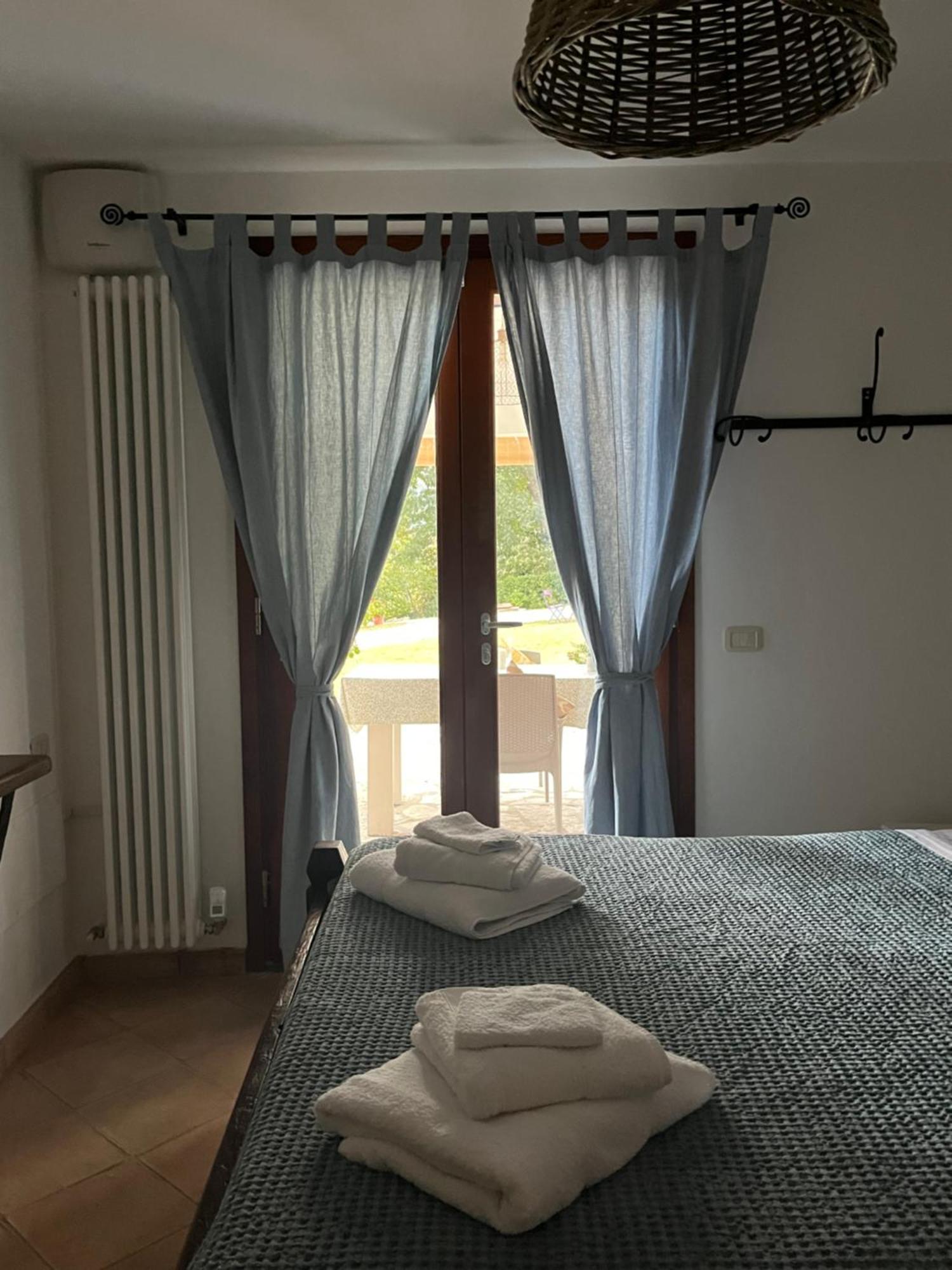 佩萨罗Casa Sant Angelo公寓 外观 照片